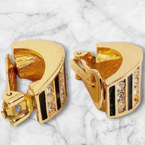 Christian Dior Gold Tone Enamel and Rhinestones Clip on Earrings.. - Picture 4 of 9